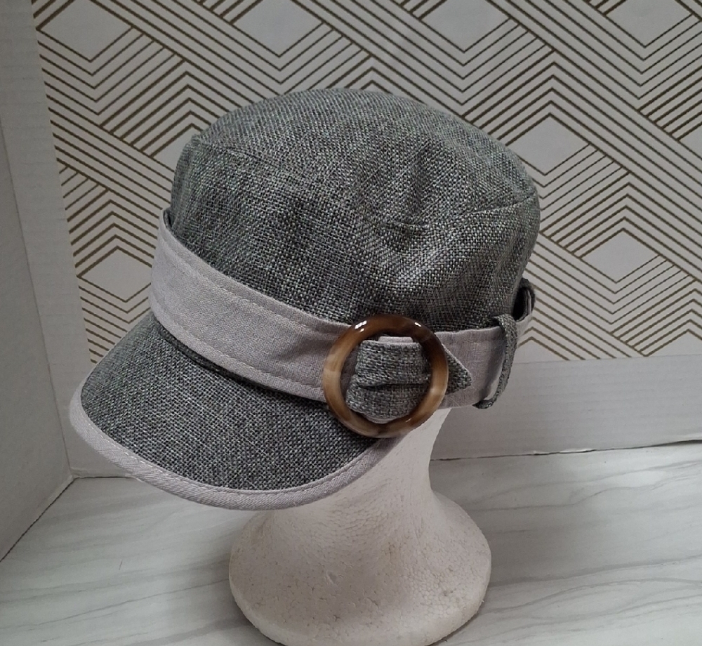Chic Gray Women's Hat with Wooden Buckle